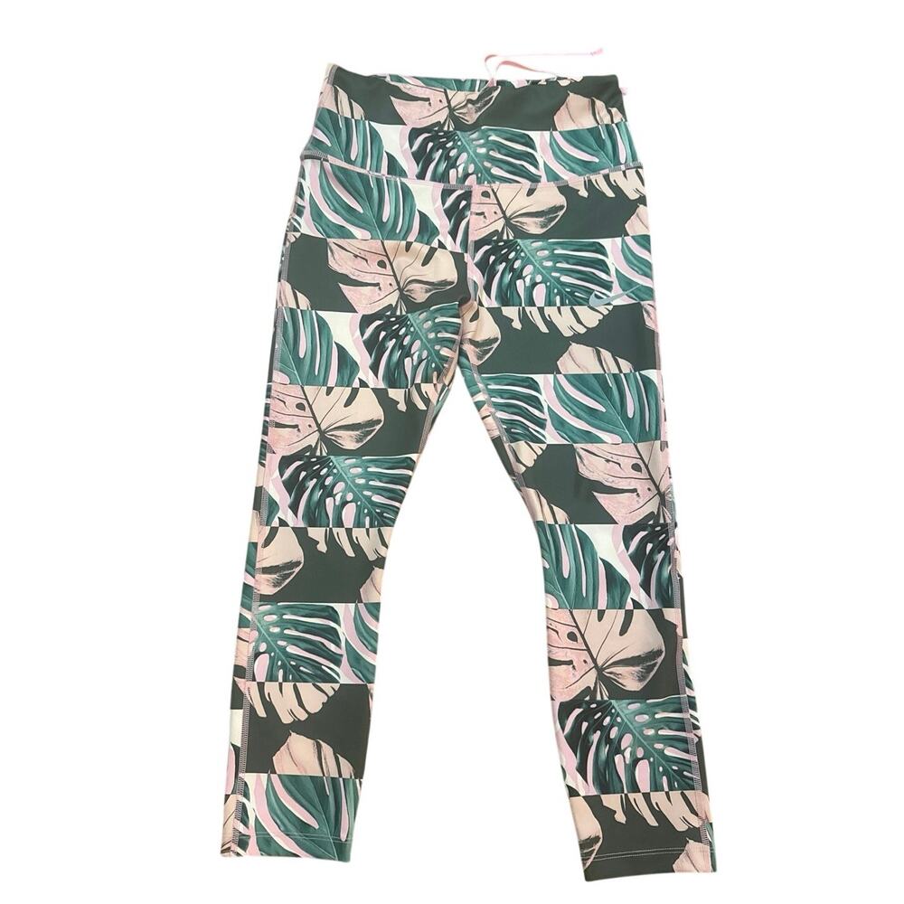 Nike Dri-Fit Size Medium Cropped Leggings Tropical Floral